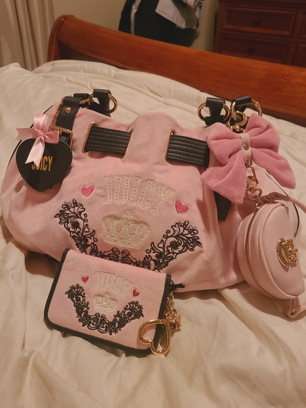 Juicy Couture Bag & Wallet Set 💗
